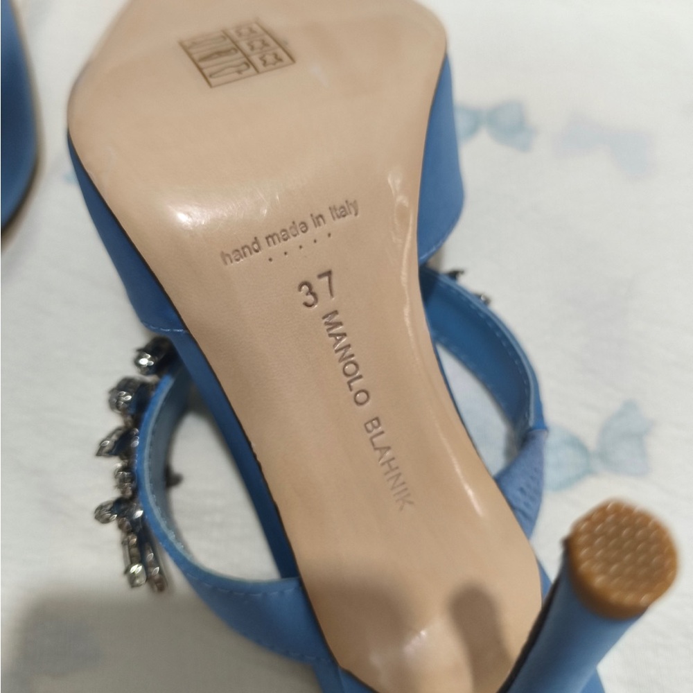 Manolo Blahnik Blue Crystal Embellished Pointed Toe Mules - Picture 9 of 9